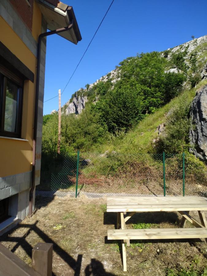 Casa En Valles Pasiegos La Toba  Dış mekan fotoğraf